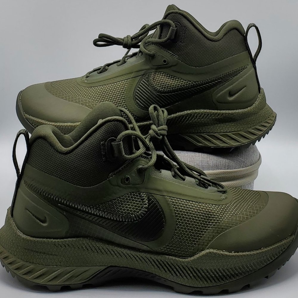 Nike React SFB Carbon Mid Wide Men's US Size 10 green Boots CK9951-330 NEW